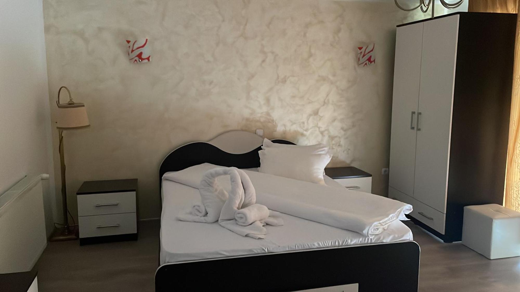 Casa Voronet Hotel Kültér fotó